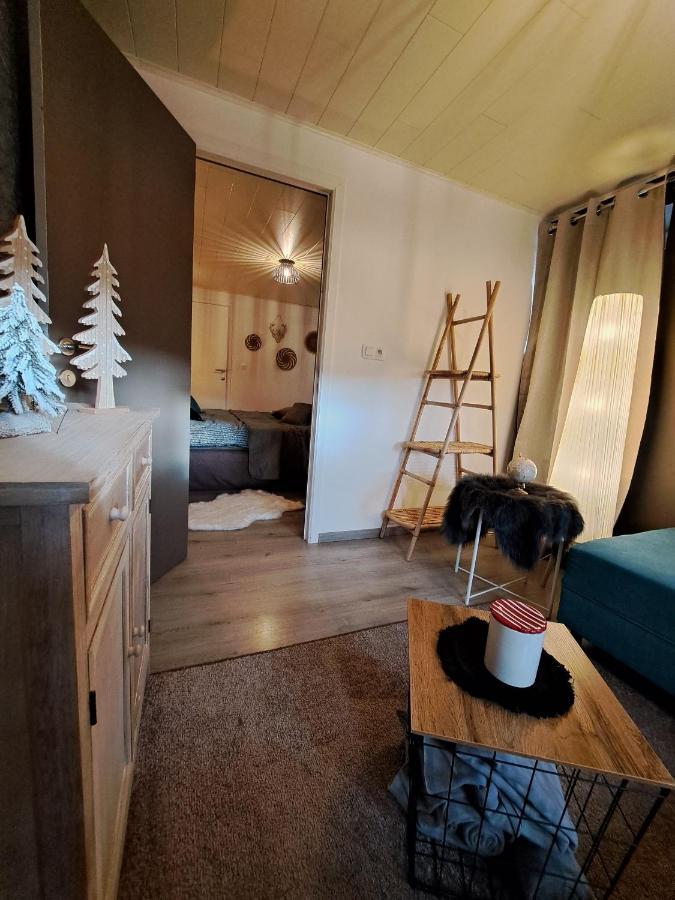 Appartement Aux Champs Des Cloches à Houffalize Extérieur photo